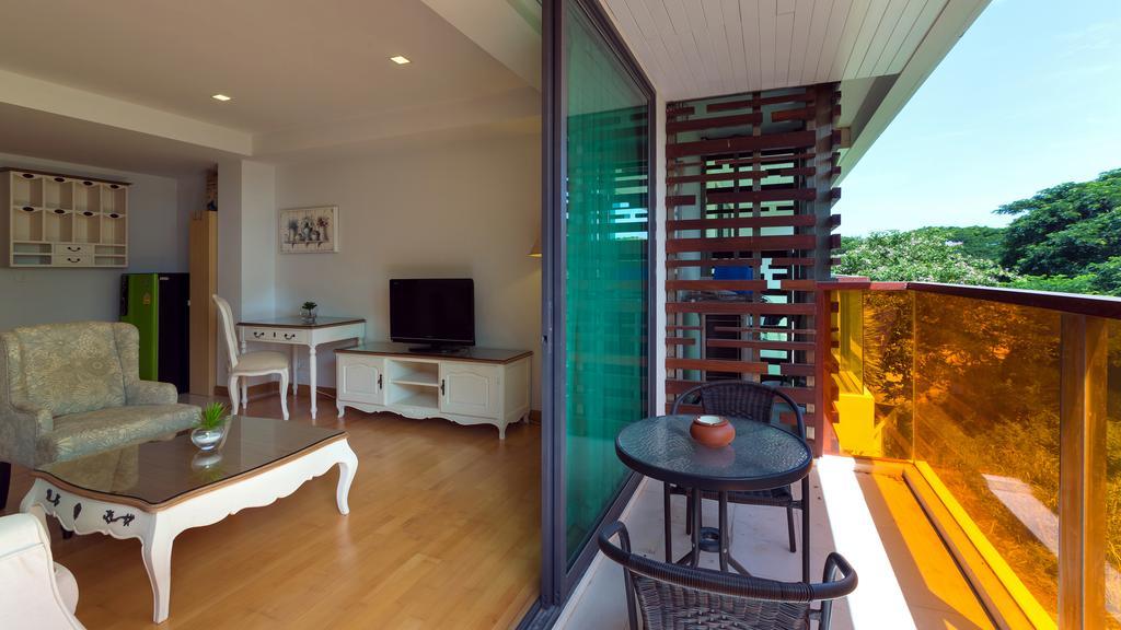 Rocco Hua Hin Beach Seaview Exterior foto